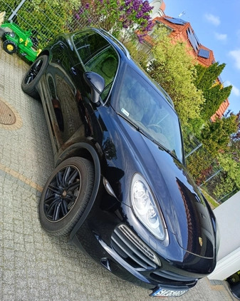 Porsche Cayenne cena 113160 przebieg: 136210, rok produkcji 2011 z Żerków małe 326